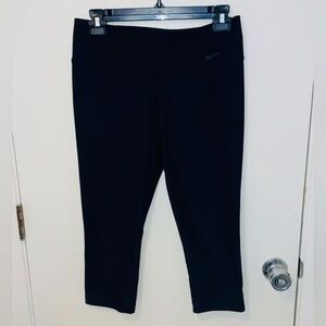 nike leggings women's sz M dri fit activewear black cropped training pant yoga